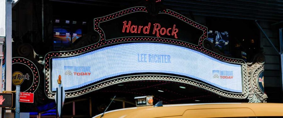 Lee Richter presents in Times Square at Radio City, New York